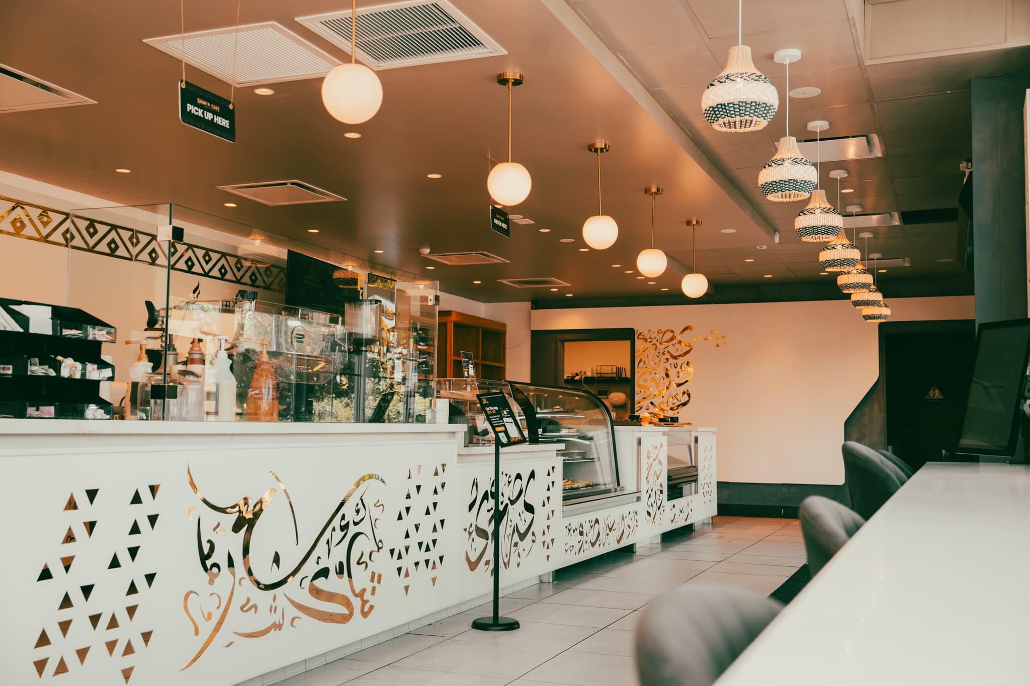 Oakland 98th cafe